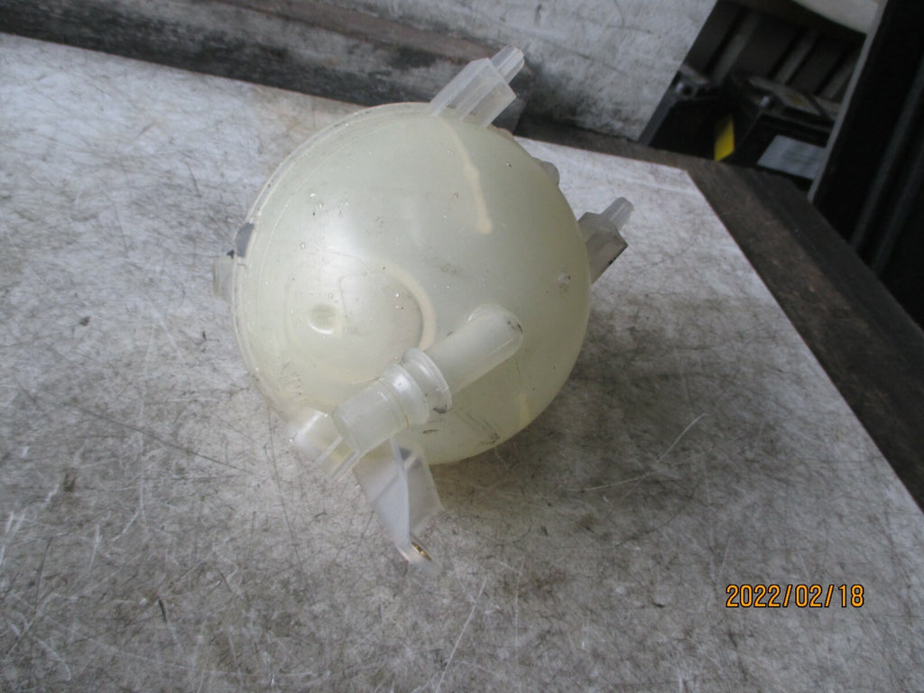 PEUGEOT PARTNER 2014 1.6 DIESEL COOLANT EXPANSION TANK