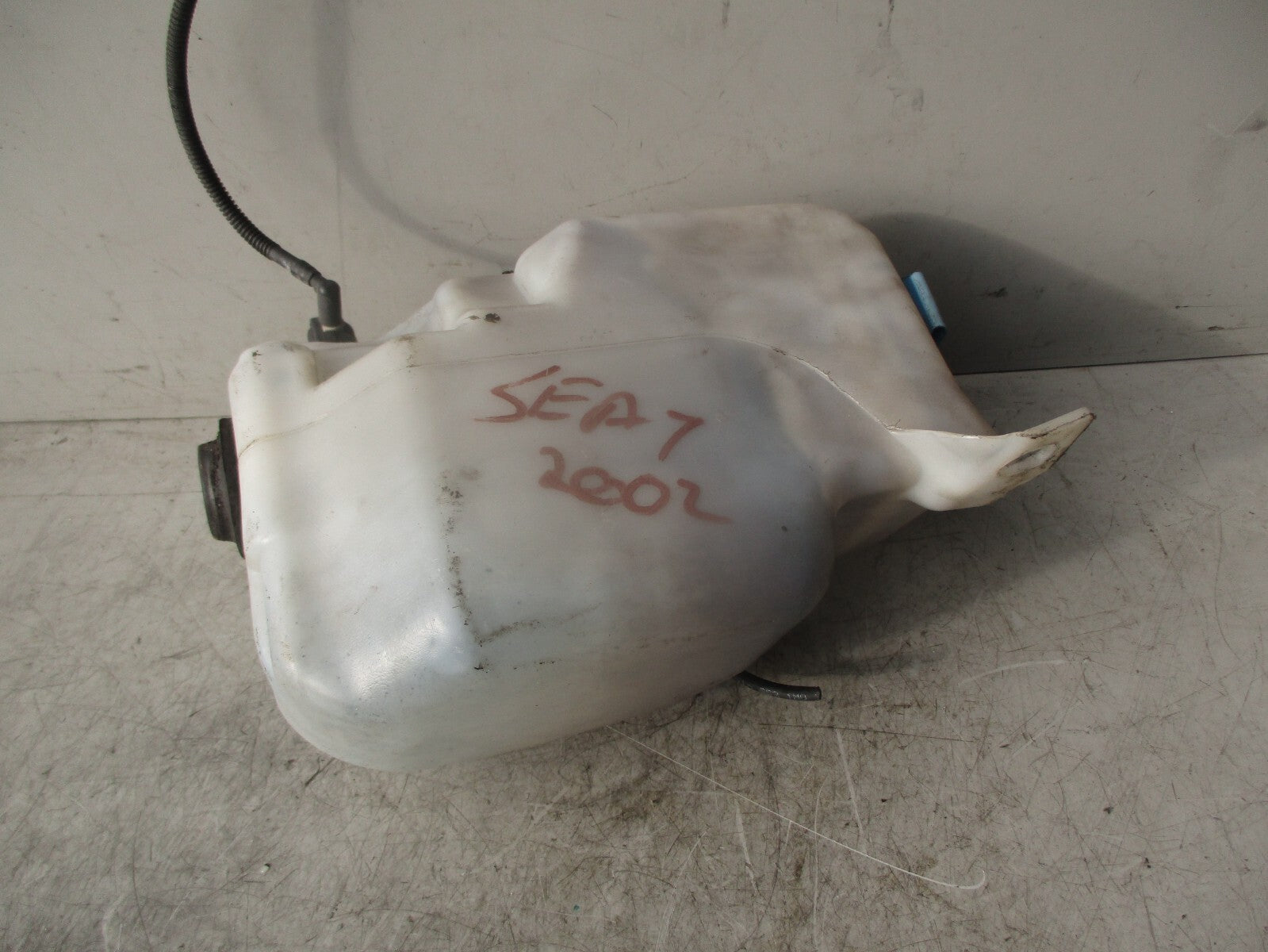 2002 SEAT IBIZA 6L MK3 WINDSCREEN WASHER BOTTLE & PUMP 1J0955453N