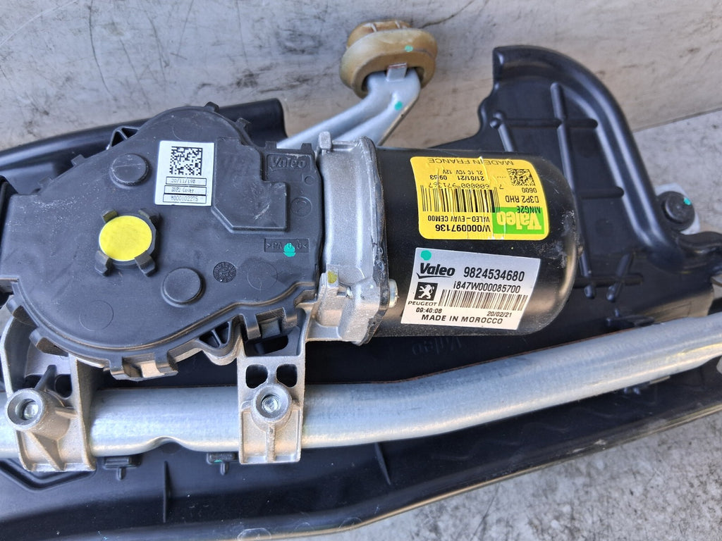 VAUXHALL CORSA F 2021 WINDSCREEN WIPER MOTOR & LINKAGE 9824534680