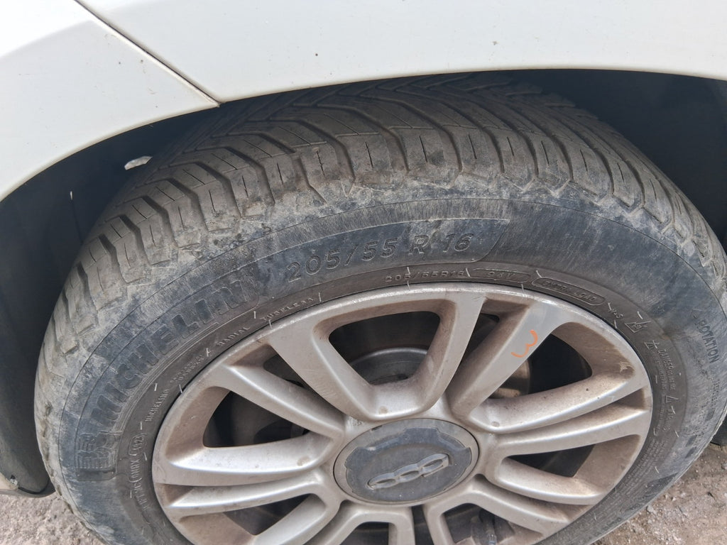 2019 FIAT 500L HATCH 16 INCH SINGLE ALLOY WHEEL WITH TYRE 205/55R16 REF 3