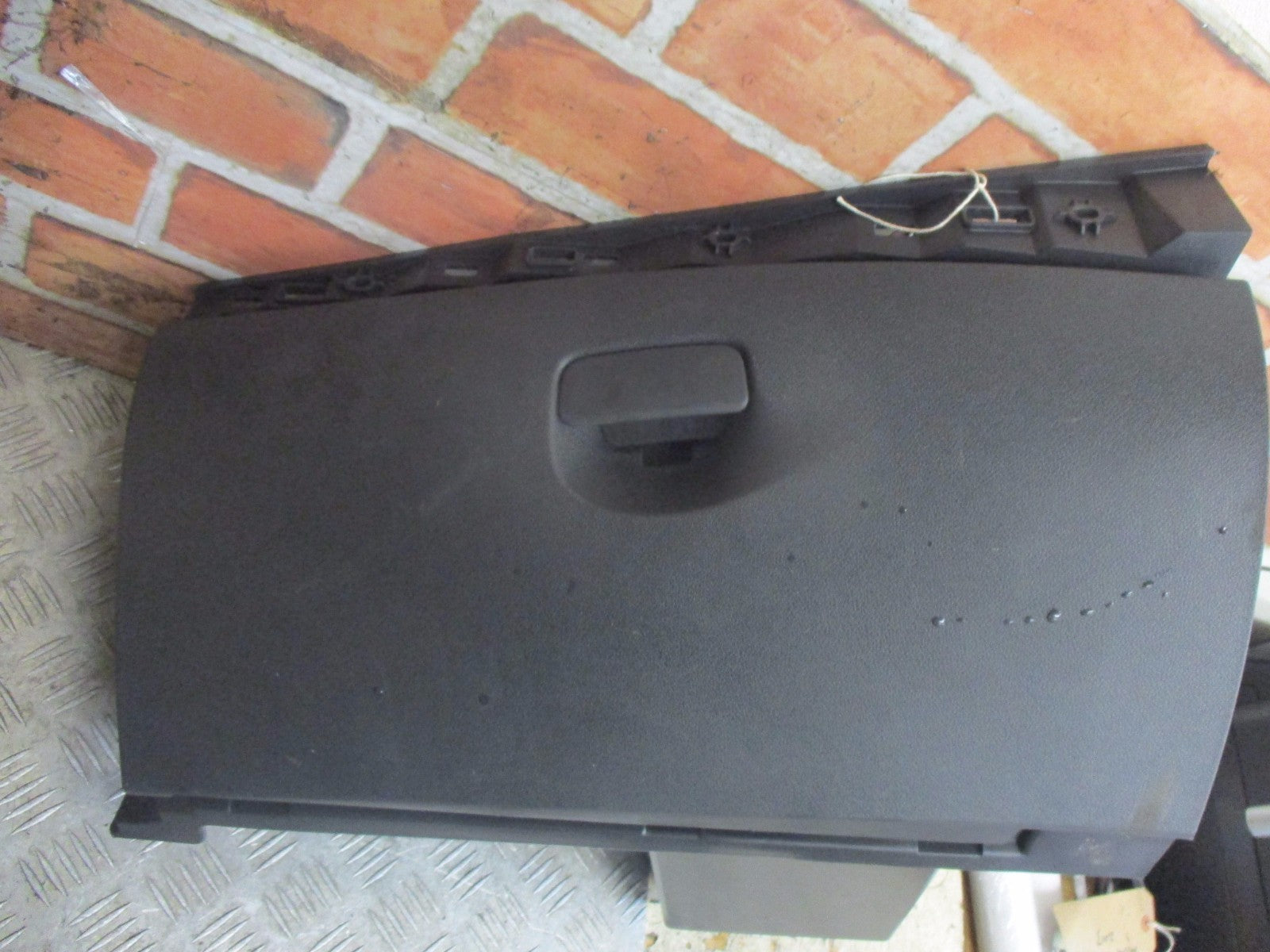 RENAULT MEGANE 2013 MK3 GLOVE BOX GLOVEBOX LID STORAGE COMPARTMENT 681080011R