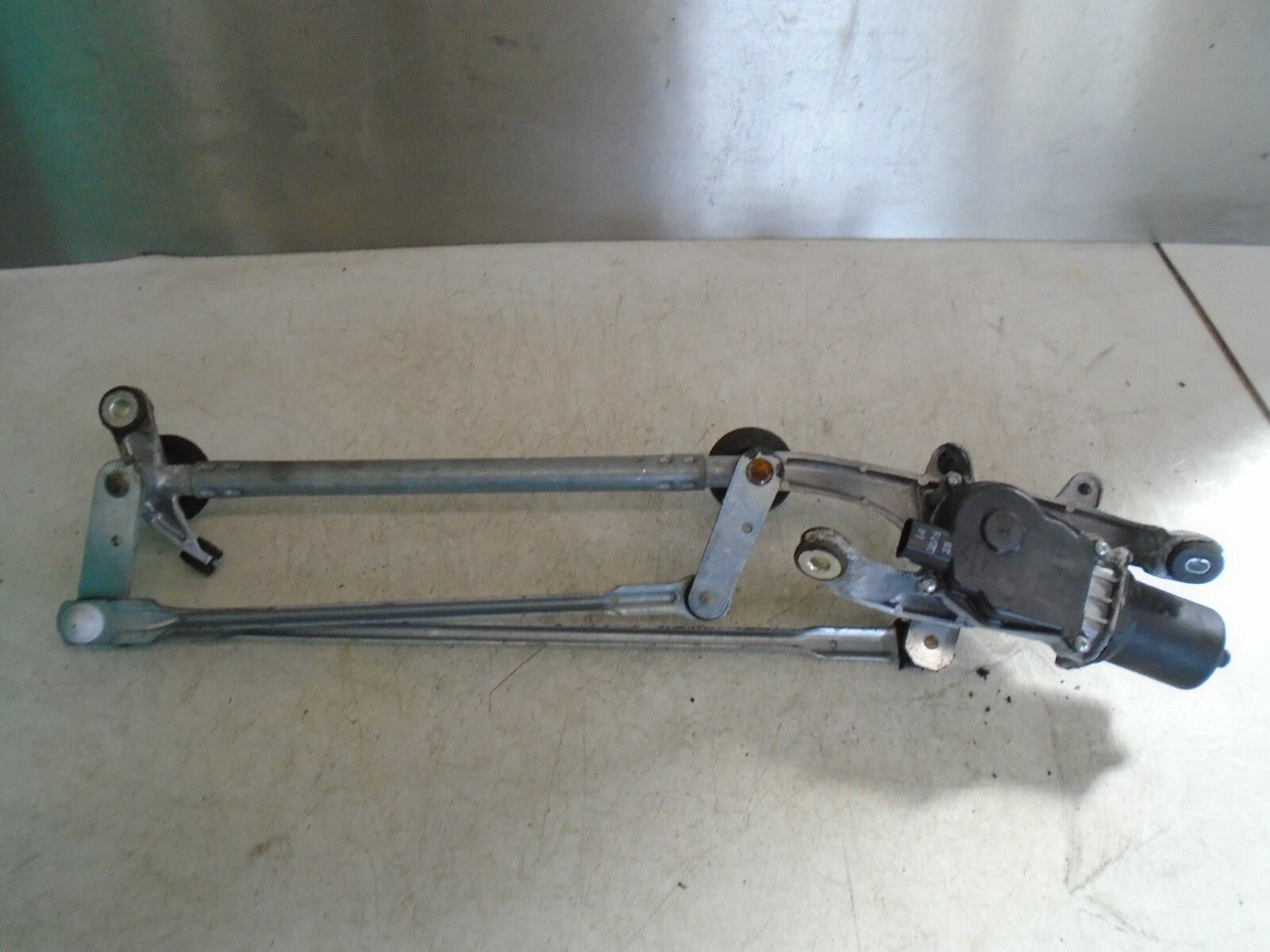 HONDA CIVIC 2014 MK9 FRONT WINDSCREEN WIPER MOTOR WITH LINKAGES