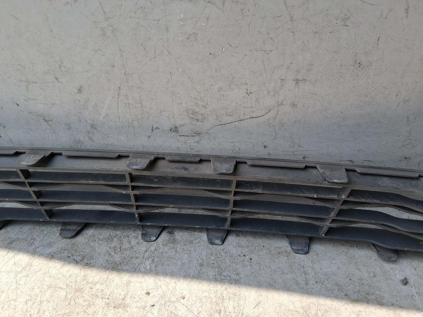 FORD MONDEO MK5 2016 FRONT BUMPER LOWER GRILLE TRIM 1BB17K945AA