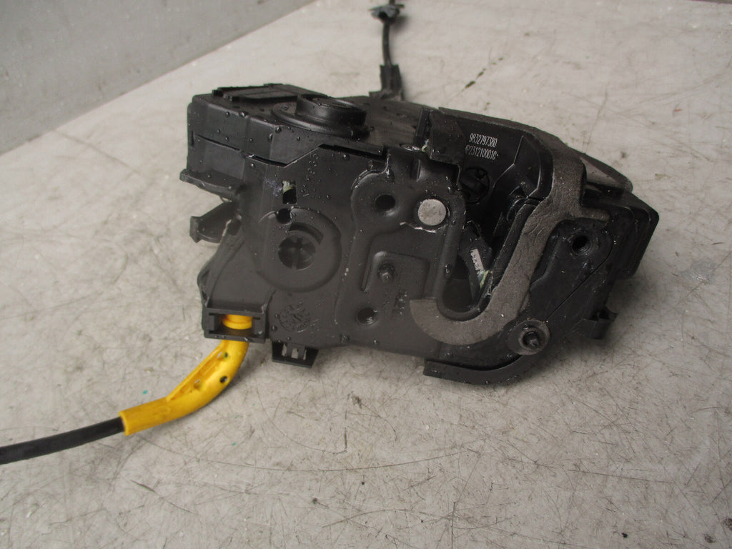 2021 CITROEN C4 MK3 OSR DRIVER SIDE RIGHT REAR DOOR LOCK  MECHANISM 9832797380