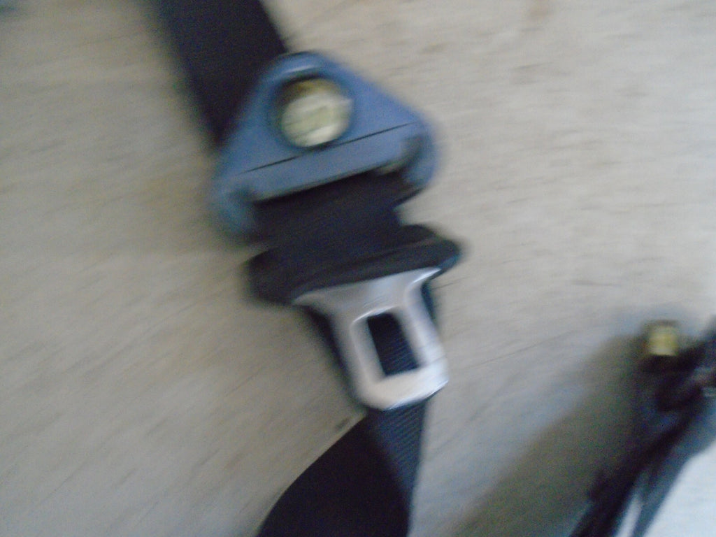 VAUXHALL FRONTERA MK1 1995 NSR REAR PASSENGER SIDE SAFETY BELT 91140170