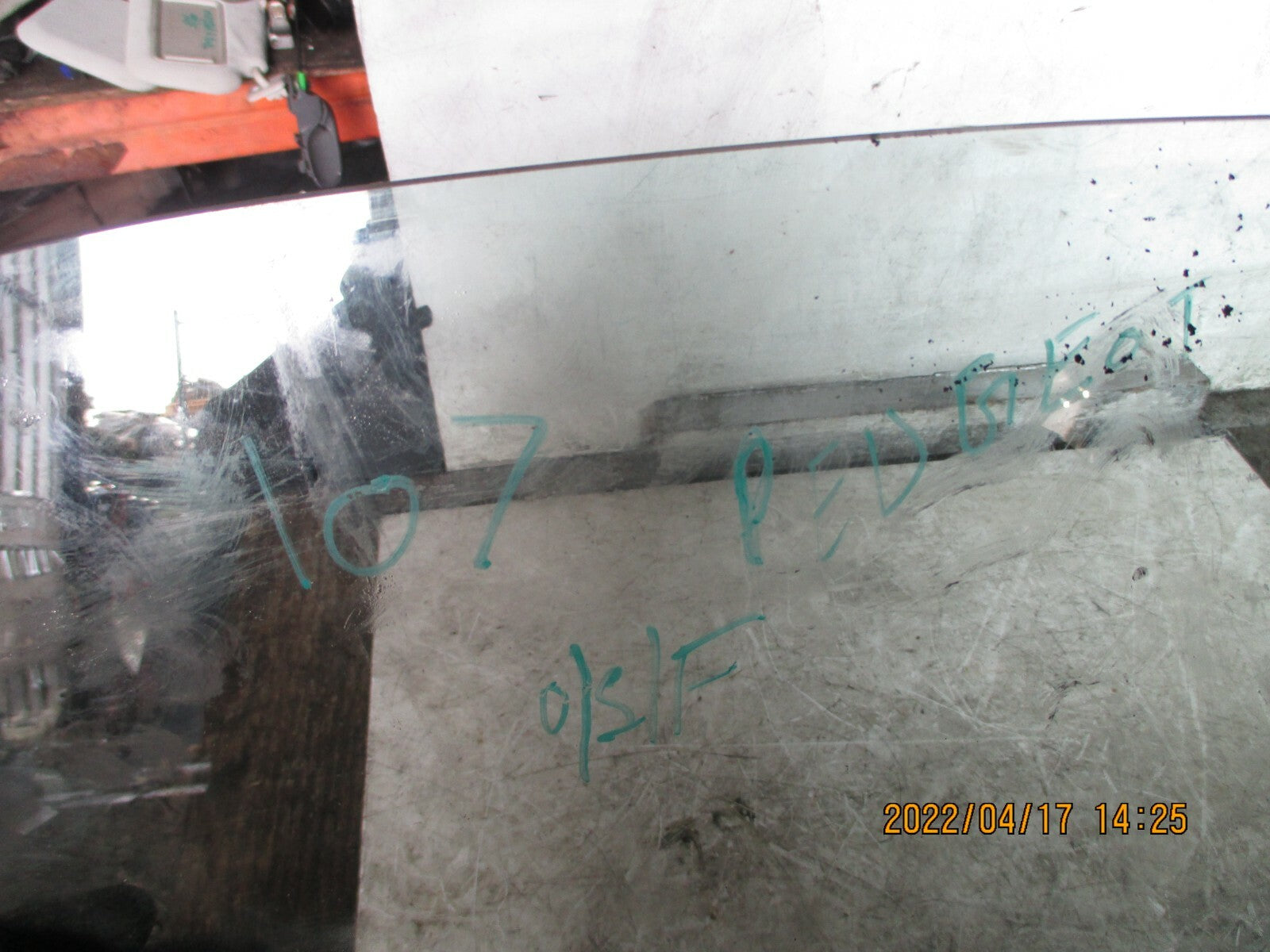 PEUGEOT 107 2007 OSF FRONT DRIVER SIDE WINDOW GLASS