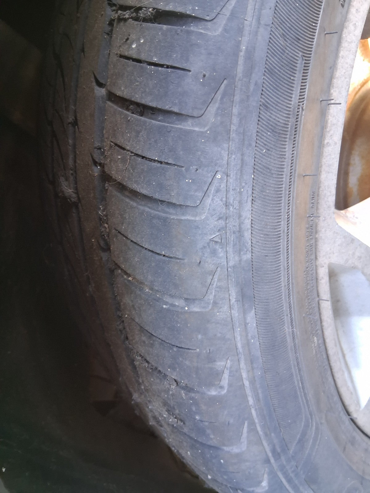 2009 FORD KUGA MK1 18 INCH ALLOY WHEEL WITH TYRE 235/50R18