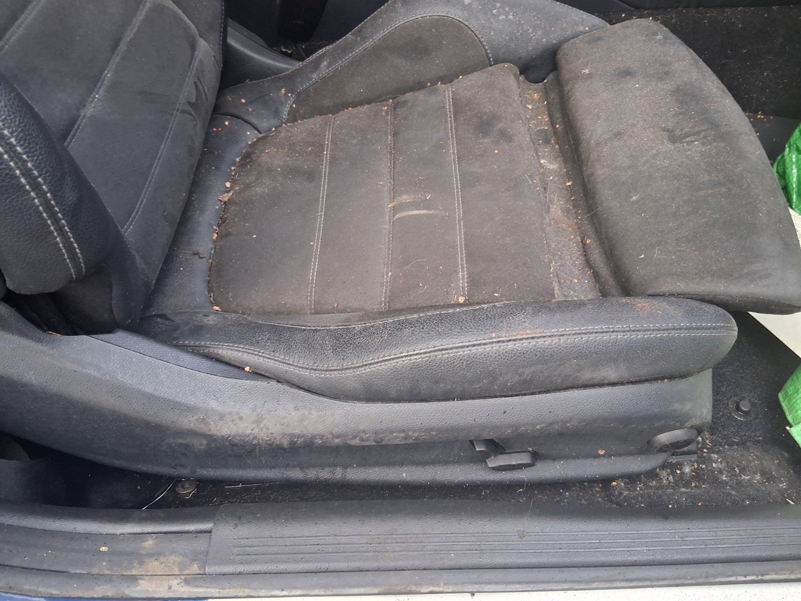 2021 MERCEDES C CLASS C205 COUPE OSF DRIVER SIDE FRONT RIGHT LEATHER SEAT