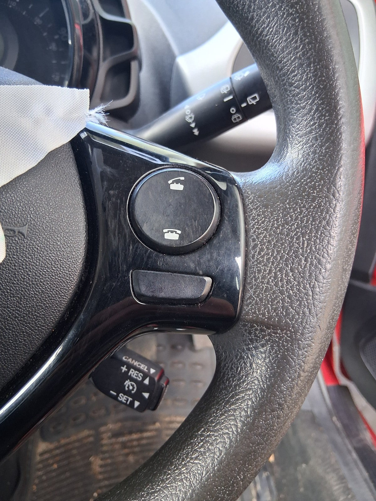 2016 PEUGEOT 108 MK2 MULTIFUNCTIONAL STEERING WHEEL BLACK