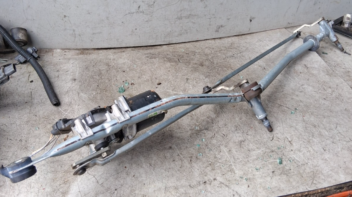 2008 CITROEN C2 FRONT WIPER  MOTOR AND LINKAGE FRONT