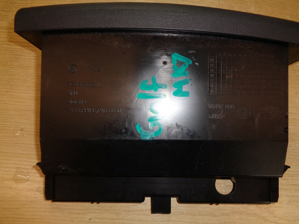 VW VOLKSWAGEN 2015 MK7 GOLF SEAT DRAWER LEFT DRIVER SEAT DRAWER OEM 5G0882601A