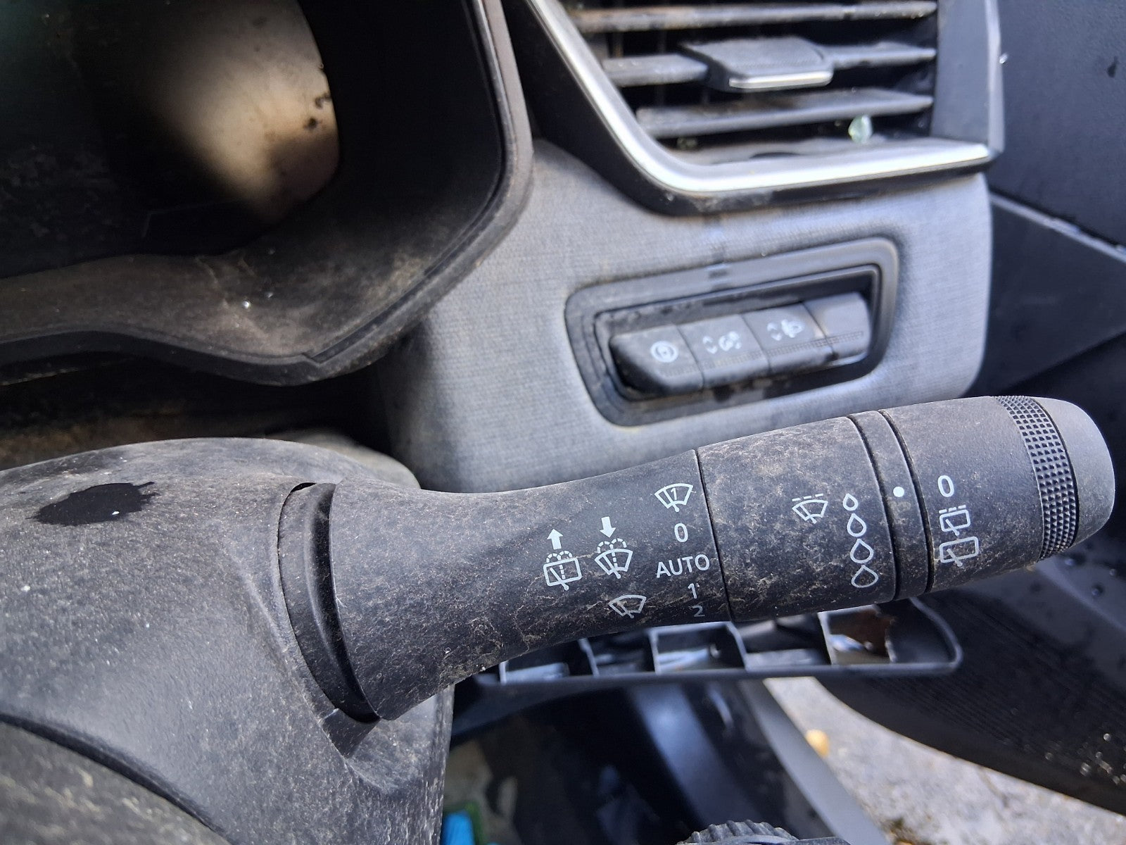 2024 RENAULT CLIO FACELIFT MK5 INDICATOR WIPER COMBINATION SWITCH STALK SQUIB