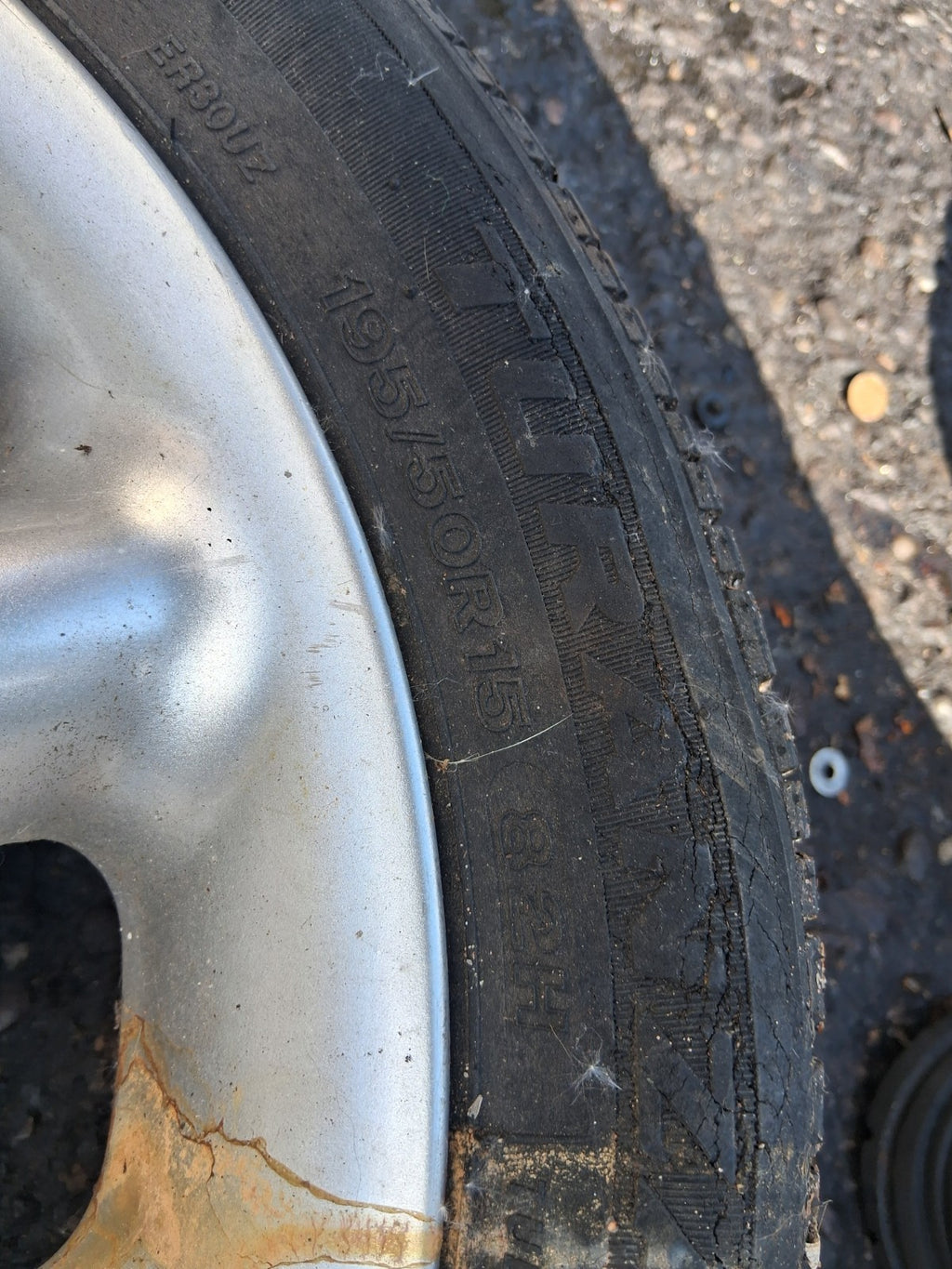 MG MGF 1996 MK1 15 INCH ALLOY WHEEL WITH TYRE 195/50R15