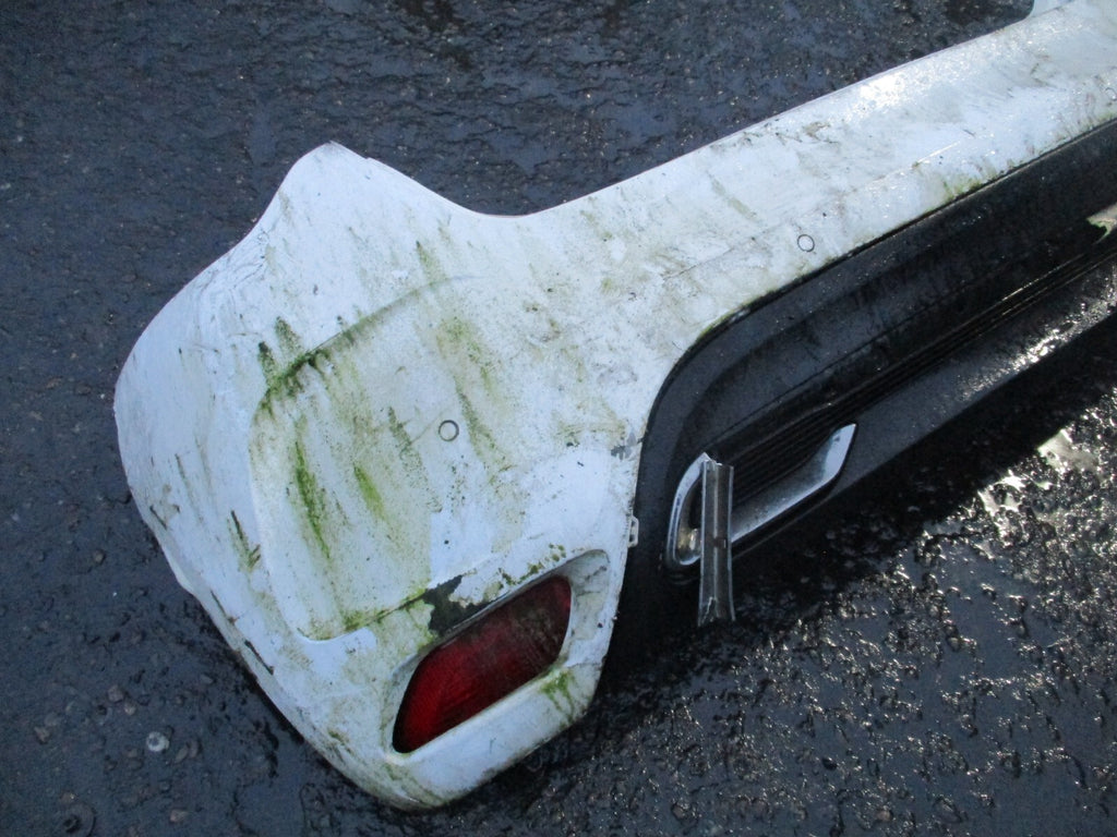 CITROEN DS4 2016 REAR COMPLETE BUMPER DIFFUSER PDC SENSOR WHITE