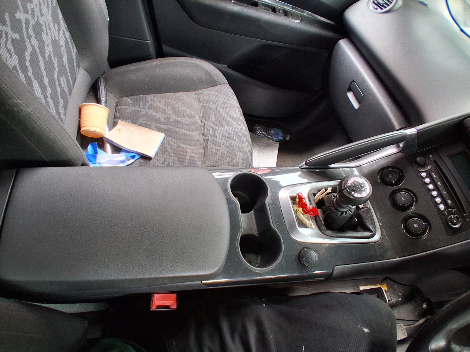 2012 PEUGEOT 3008 MK1 CENTRE CONSOLE SURROUND TRIM PANEL COVER