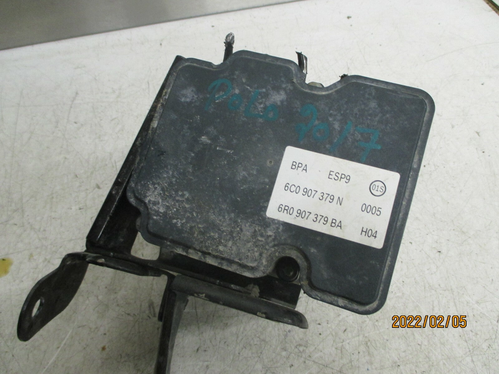 VW VOLKSWAGEN POLO 2017 1.2 PETROL ABS PUMP MODULATOR 6C0614517N