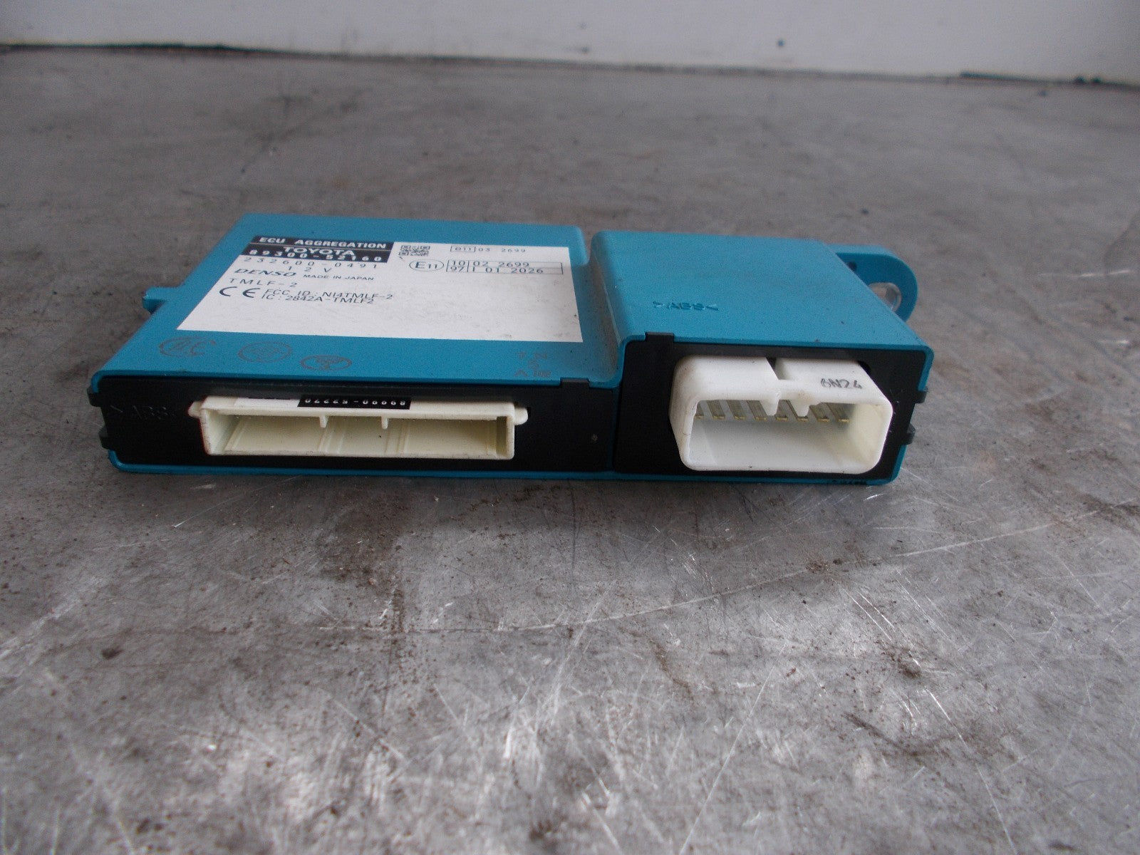 TOYOTA URBAN CRUISER ENGINE CONTROL UNIT/ ECU AGGREGATION 8930052160