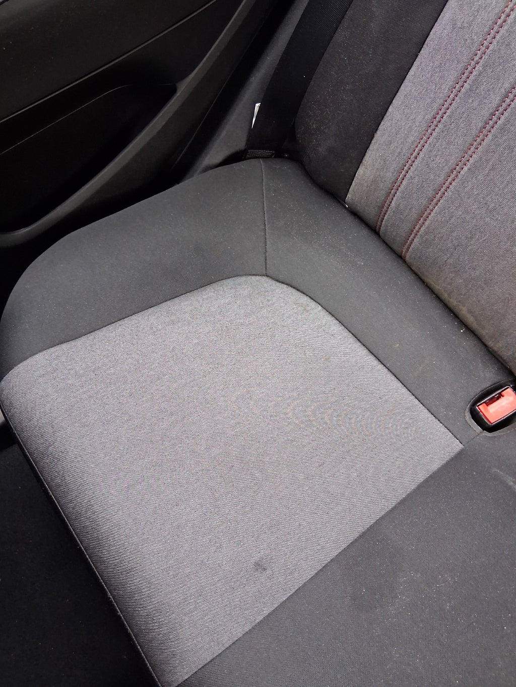 2014 FIAT PUNTO 5 DOOR MK3 REAR BACK SEAT FABRIC COMPLETE SET