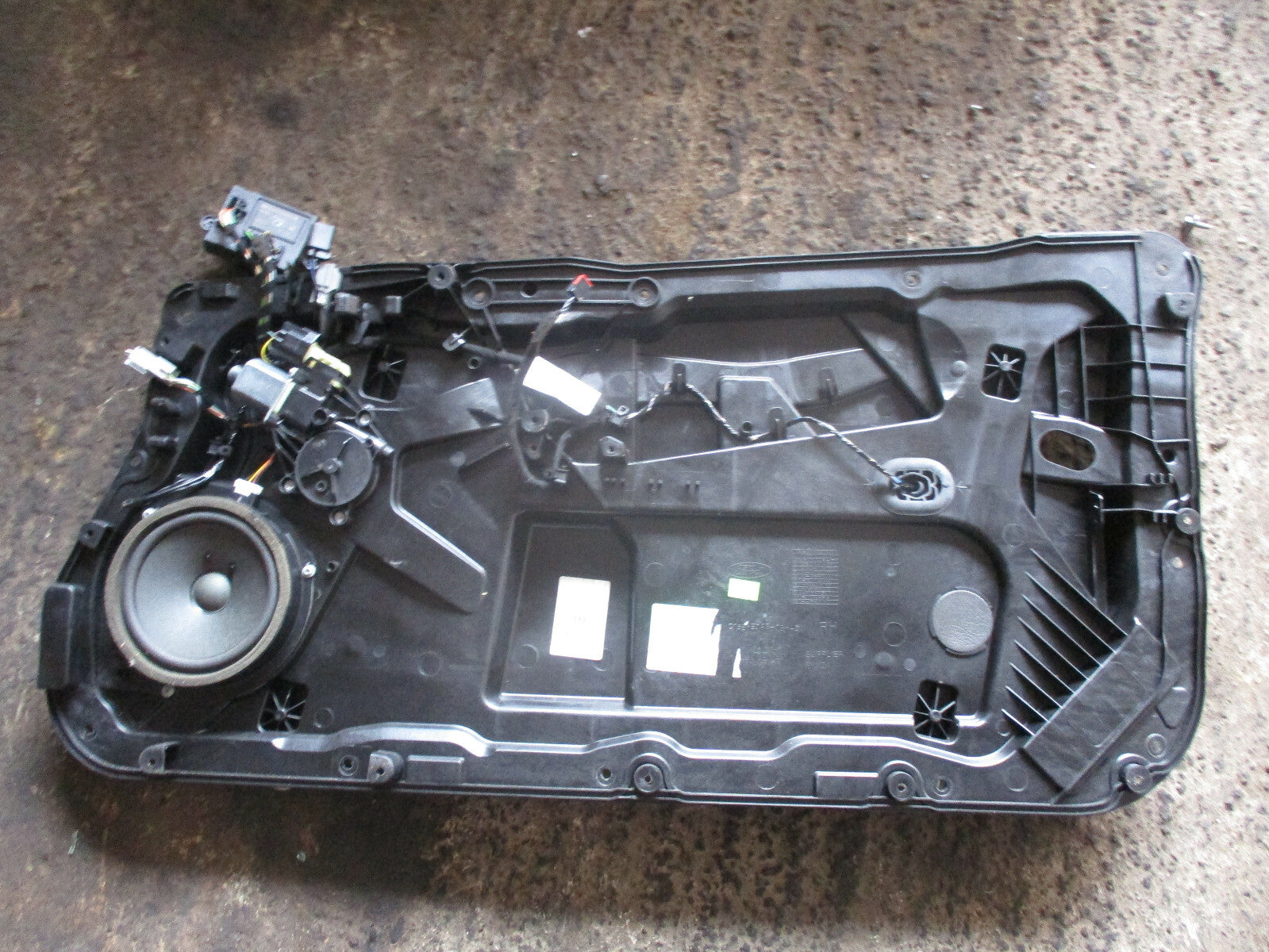 FORD FIESTA MK7 OS DRIVER SIDE WINDOW REGULATOR C1BB-B045H16
