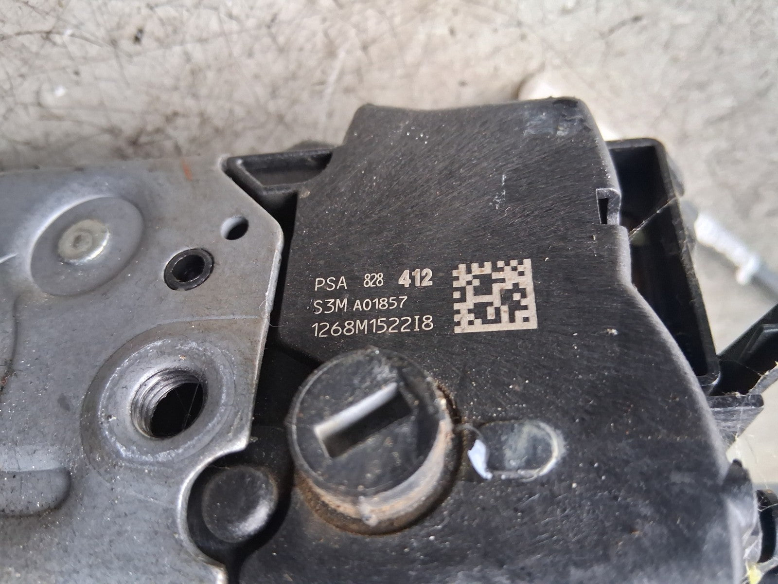 2018 CITROEN BERLINGO MK2 OSF DRIVER SIDE FRONT RIGHT DOOR LOCK MECHANISM 828412