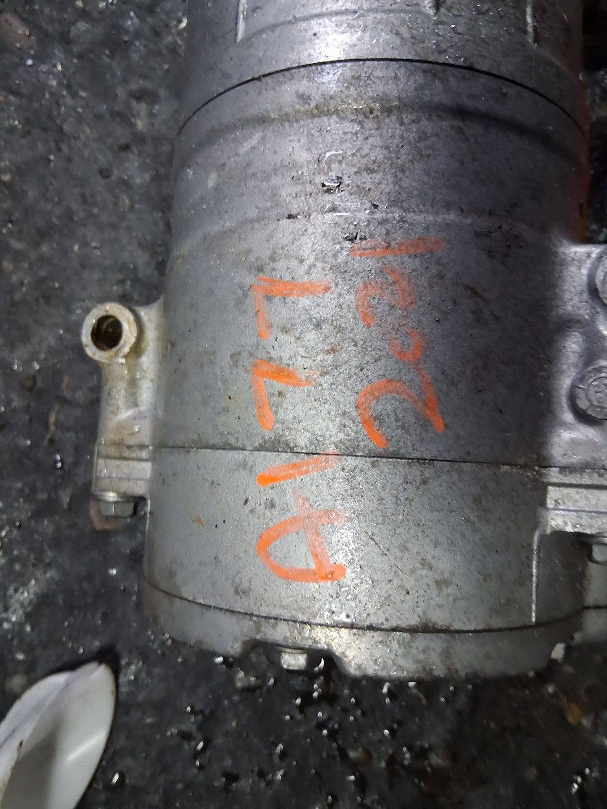 2021 MERCEDES A CLASS V177 HYBRID AC AIR CON COMPRESSOR PUMP A0008302201