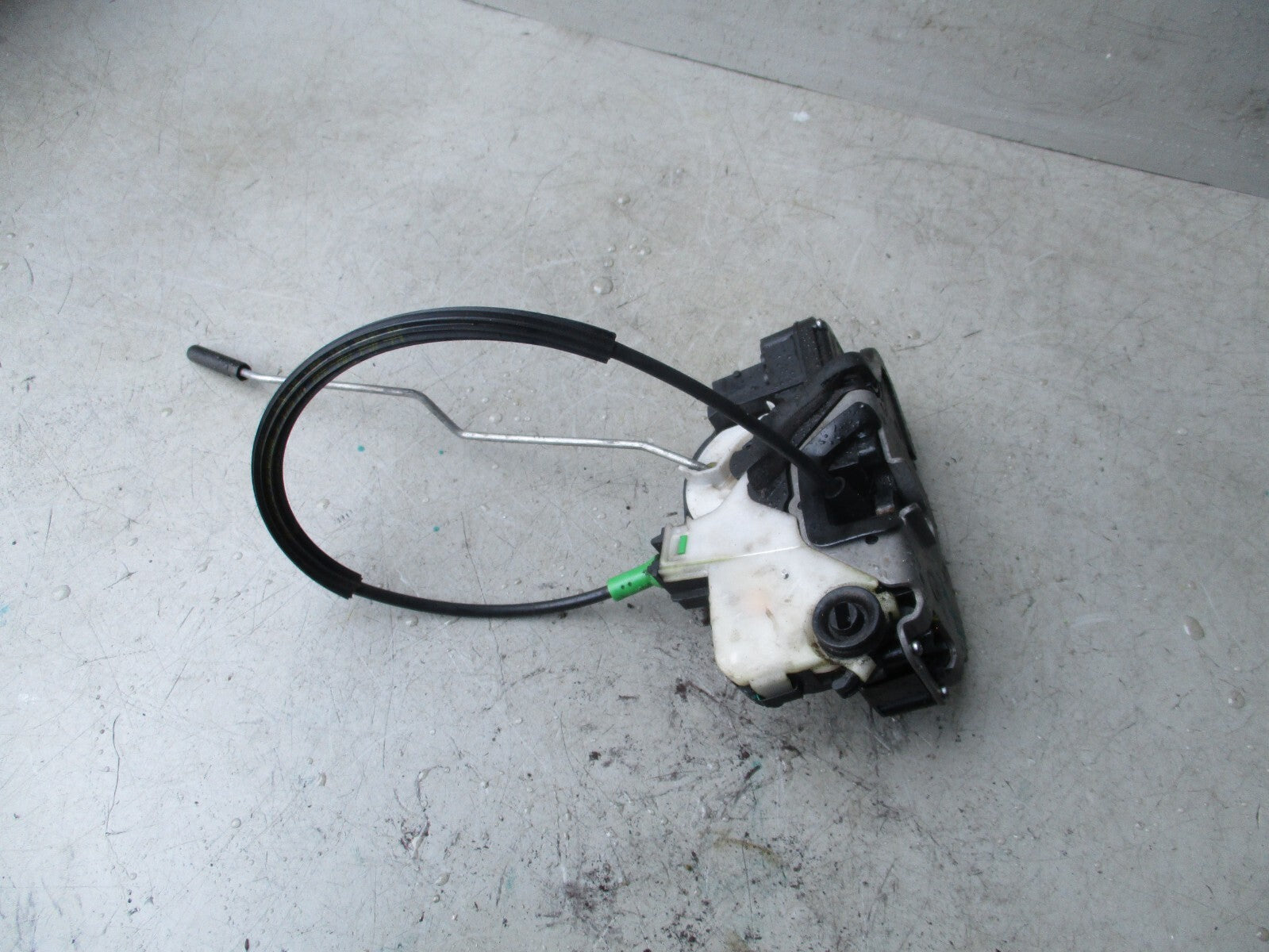 2010 VAUXHALL ASTRA J MK6 OSR DRIVER SIDE REAR DOOR LOCK 3023880