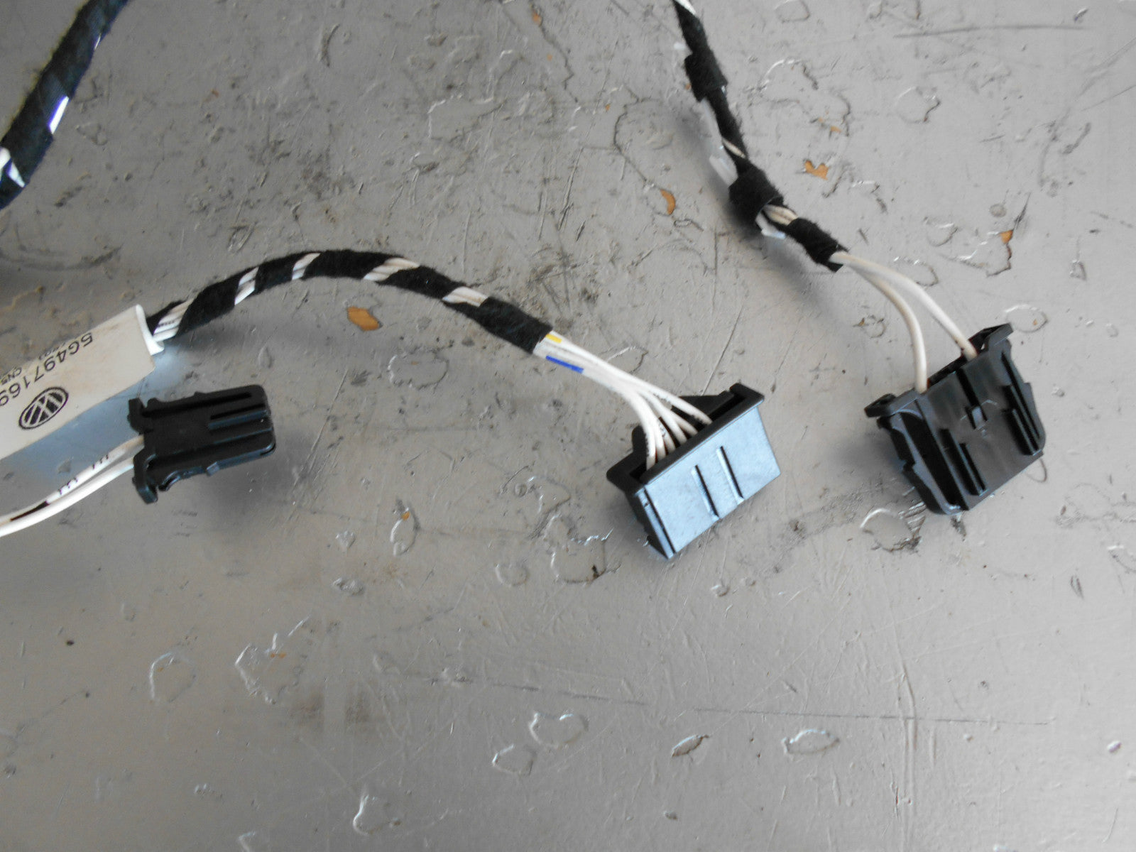 VOLKSWAGEN VW GOLF MK7 2013 5 DOOR OSR DRIVER SIDE REAR MANUAL DOOR WIRING LOOM