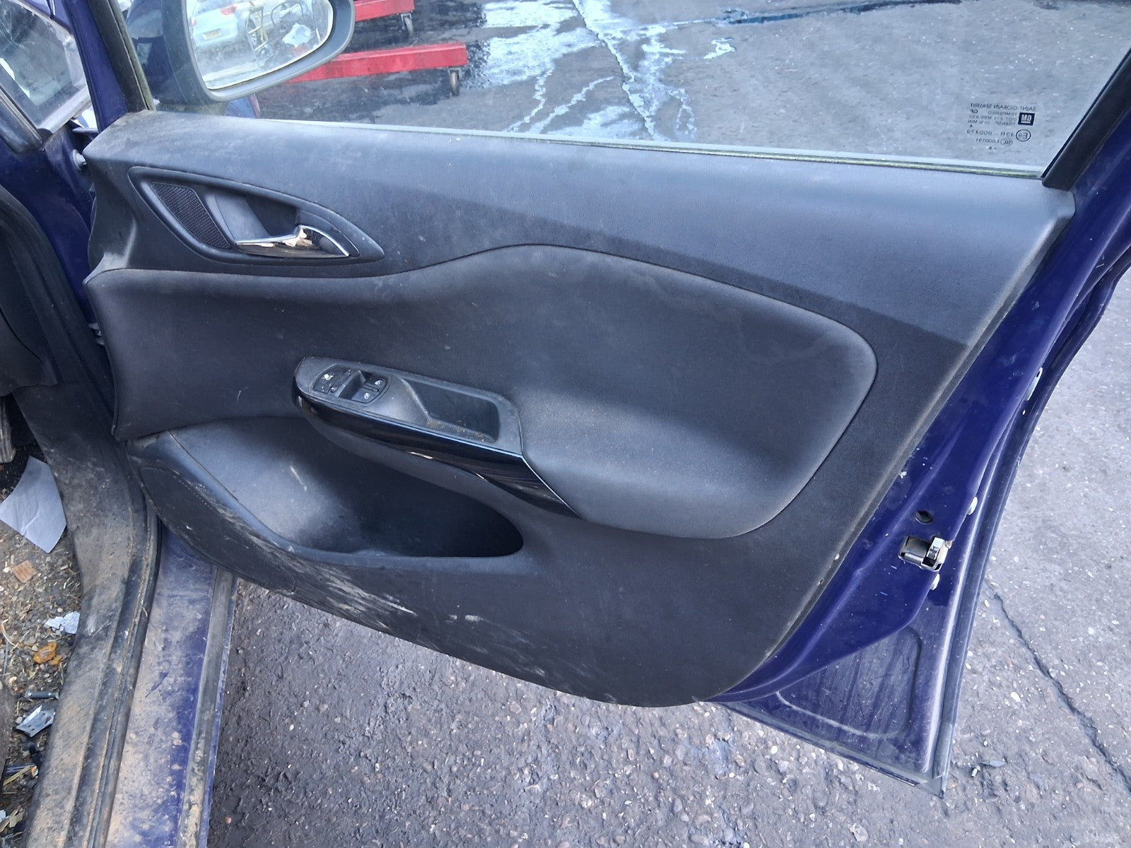 2016 VAUXHALL CORSA E OSF DRIVER SIDE FRONT RIGHT WINDOW CONTROL SWITCH