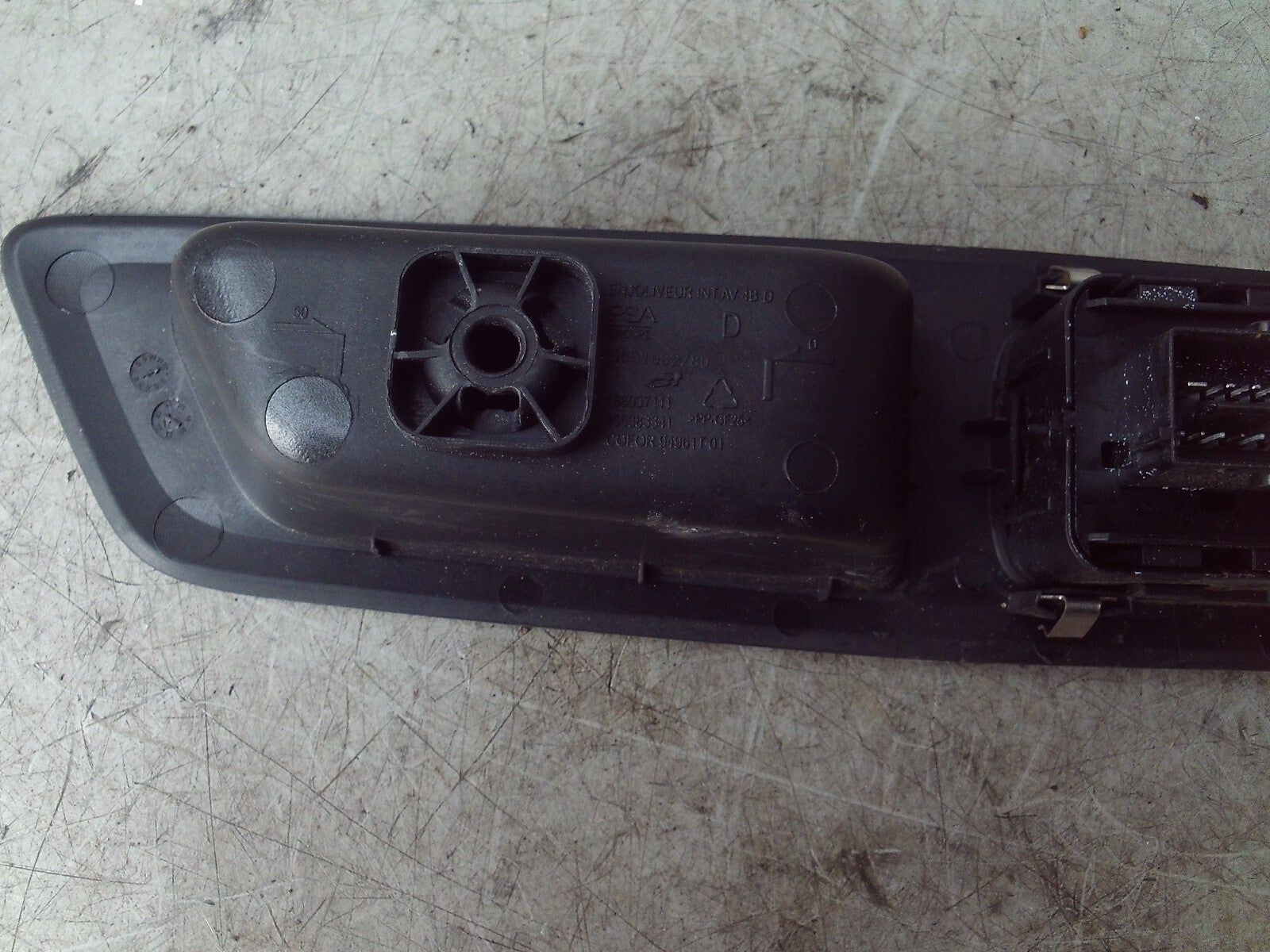 2021 CITROEN C4 MK3 OSF DRIVER SIDE FRONT DOOR WINDOW SWITCH CONTROL 98349233ZD