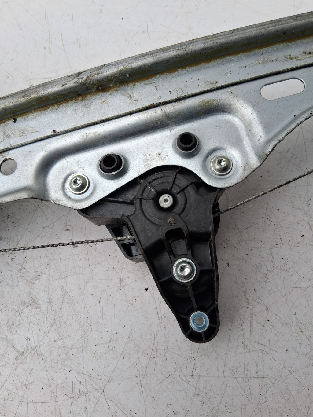 2015 NISSAN QASHQAI NSR PASSENGER REAR DOOR WINDOW REGULATOR & MOTOR 827014EA0A