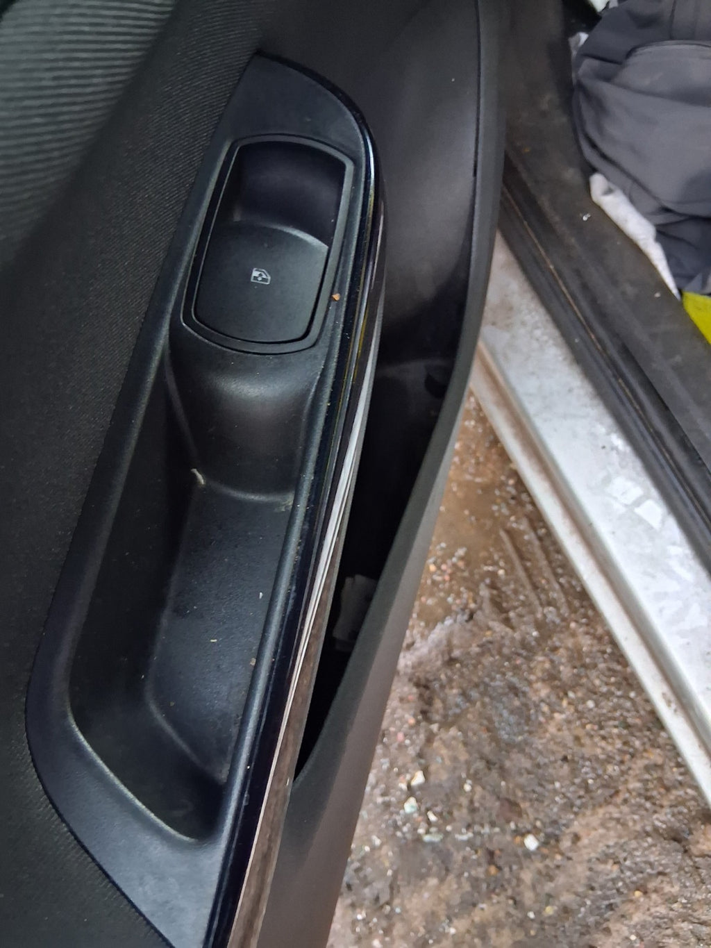 2018 VAUXHALL CORSA E 3 DOOR CORSA VAN NS PASSENGER SIDE WINDOW CONTROL SWITCH
