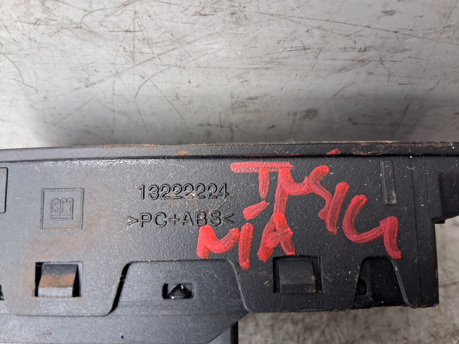 VAUXHALL INSIGNIA MK1 2013 ESTATE OSF DRIVER SIDE WINDOW CONTROL SWITCH 13222224