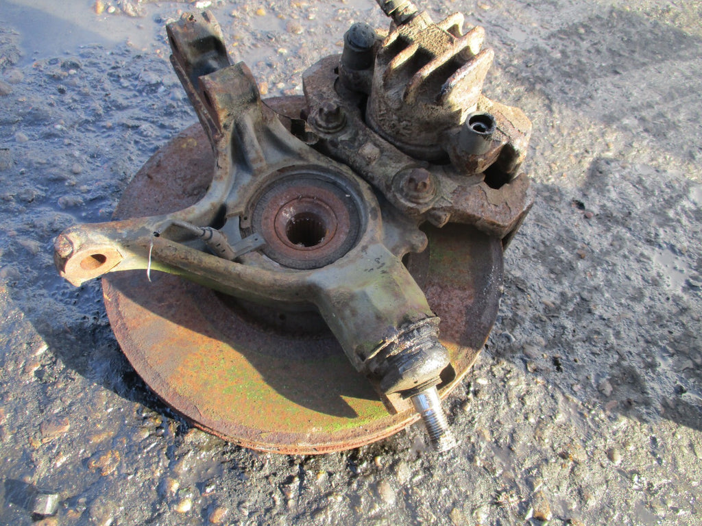 2016 CITROEN DS4 1.6 DIESEL NS PASEENGER SIDE FRONT WHEEL BEARING HUB