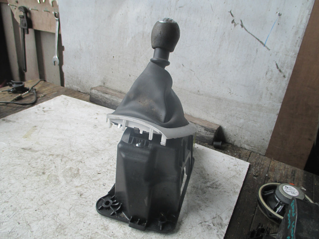 RENAULT MEGANE MK3 2015 MANUAL 6 SPEED GEARSTICK GEAR SELECTOR 8201062921