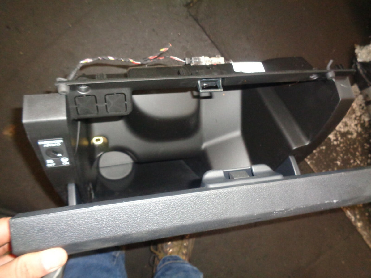 SKODA FABIA 2020 MK3 GLOVE BOX STORAGE COMPARTMENT 6V2857097M