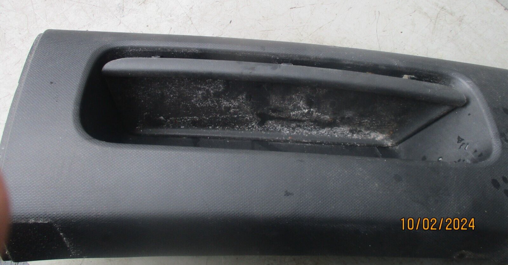 VAUXHALL VIVARO PASSENGER SIDE DASHBOARD POCKET STORAGE AIR VENT TRIM 683116590R
