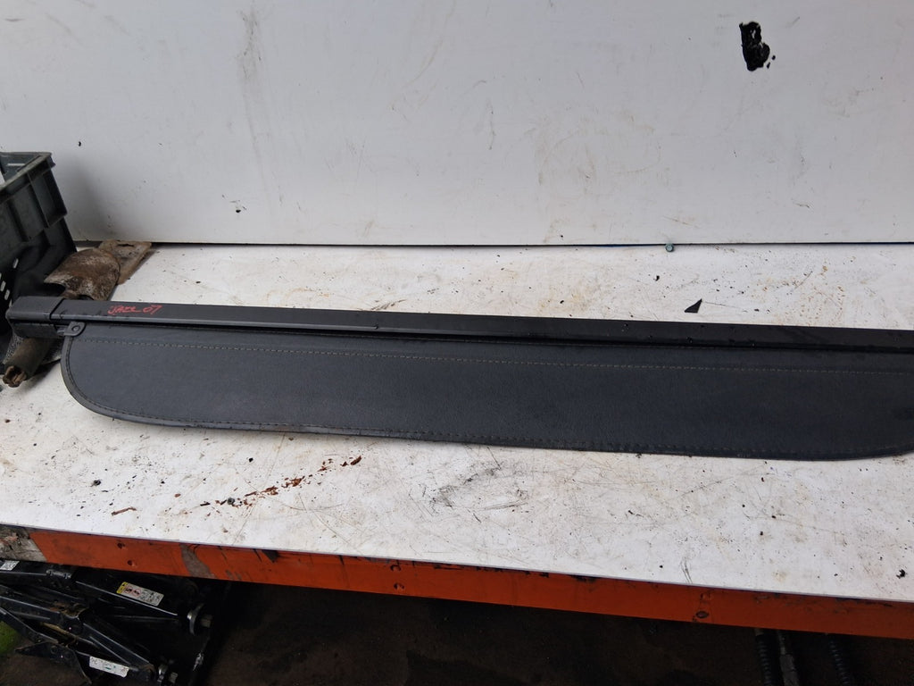 2007 HONDA JAZZ MK2 REAR RETRACTABLE PARCEL SHELF LOAD COVER