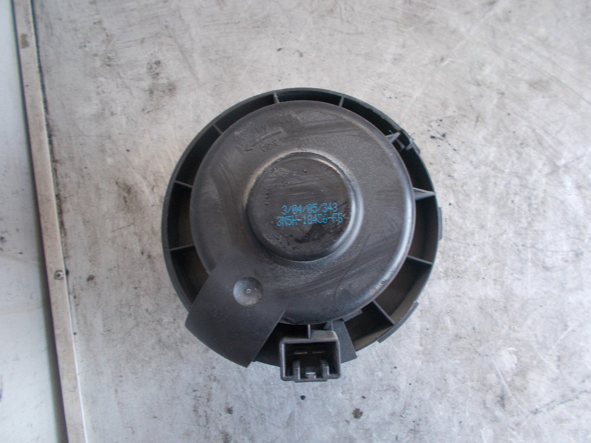 FORD FOCUS MK2 HEATER BLOWER MOTOR 3M5H18456/ 1736007102