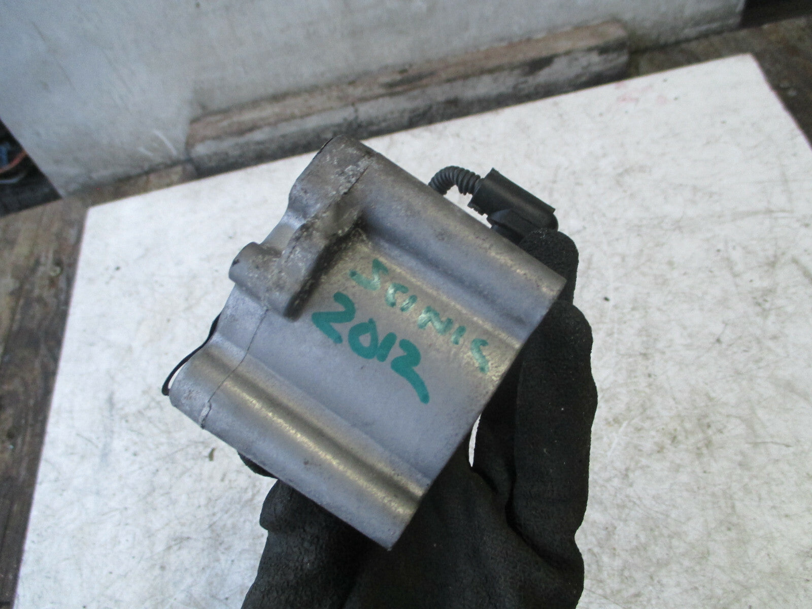 RENAULT SCENIC MK3 2012 AIR DUCT PIPE 8200854280