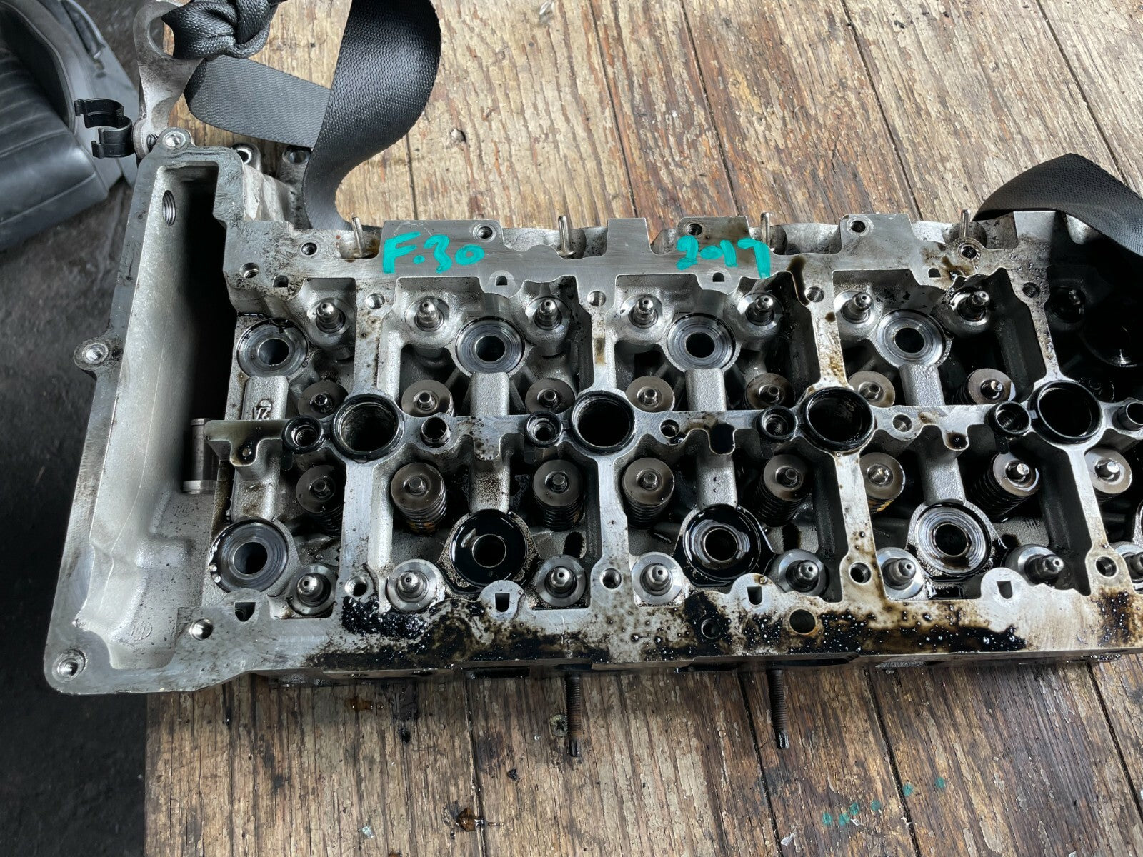 BMW 3 SERIES F30 320D 2017 B47 2.0 DIESEL CYLINDER HEAD 155737801 85137090400