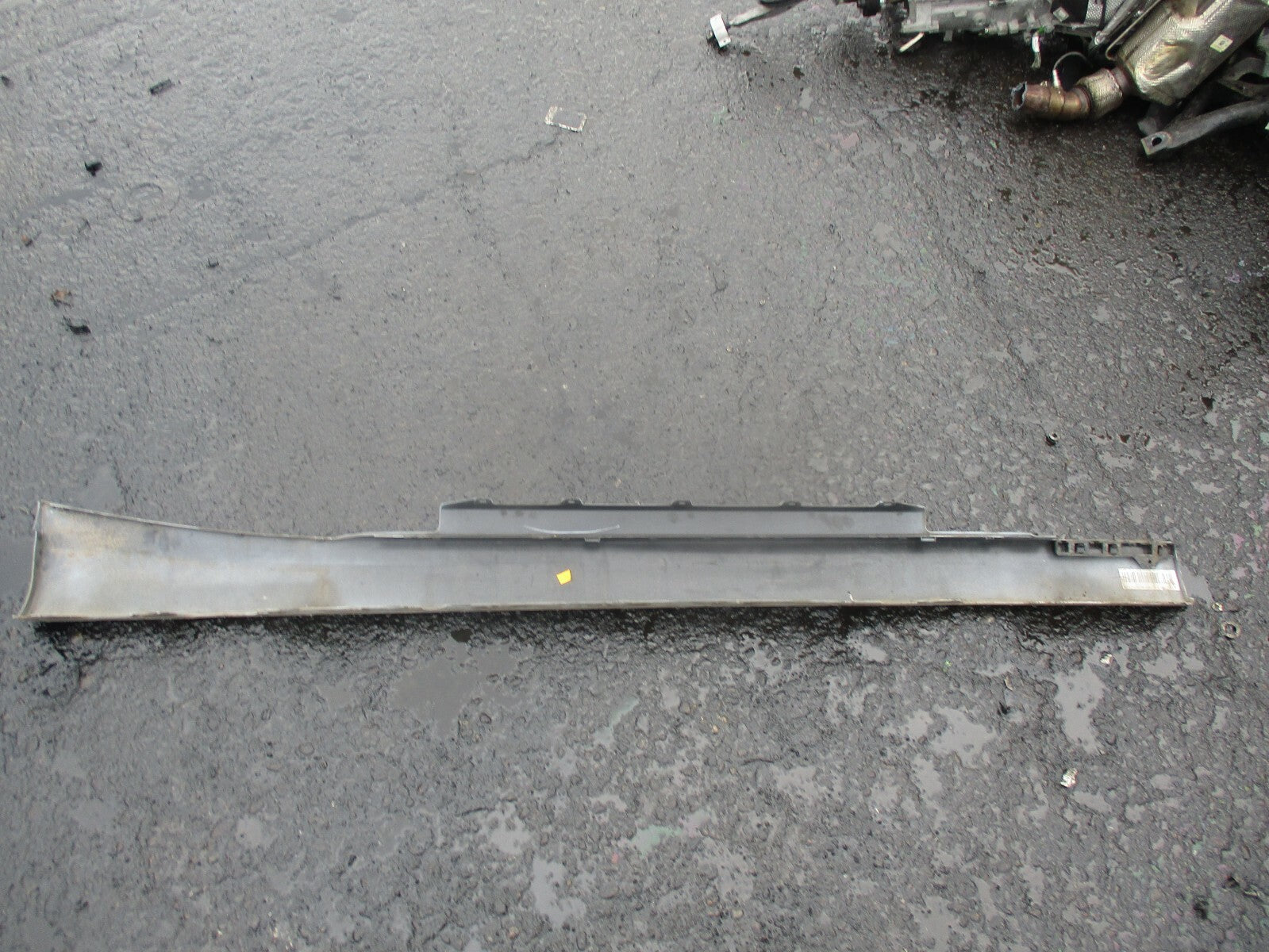 BMW 1 SERIES F21 NS PASSENGER SIDE LEFT SIDE SKIRT WHITE