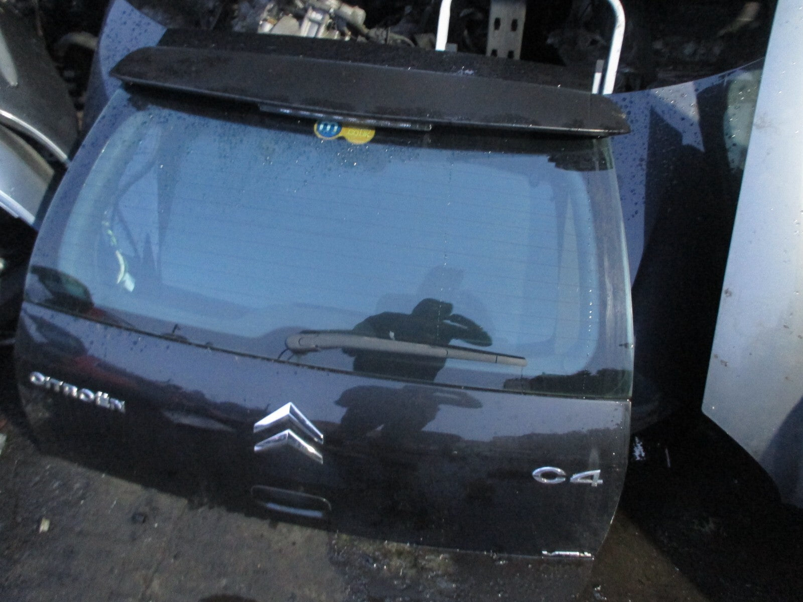 CITROEN C4 MK1 2007 REAR COMPLETE TAILGATE BOOTLID BLACK