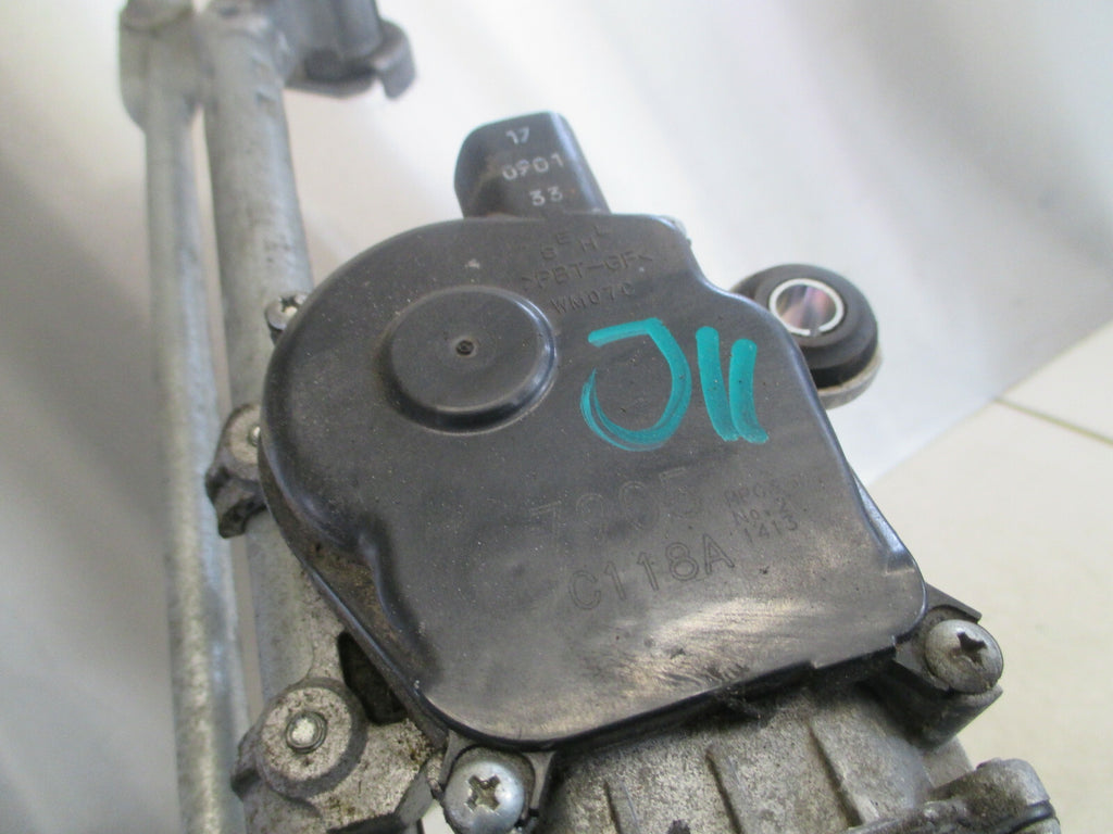 NISSAN QASHQAI J11 2017 MK2 FRONT WINDSCREEN WIPER MOTOR MECHNAISM