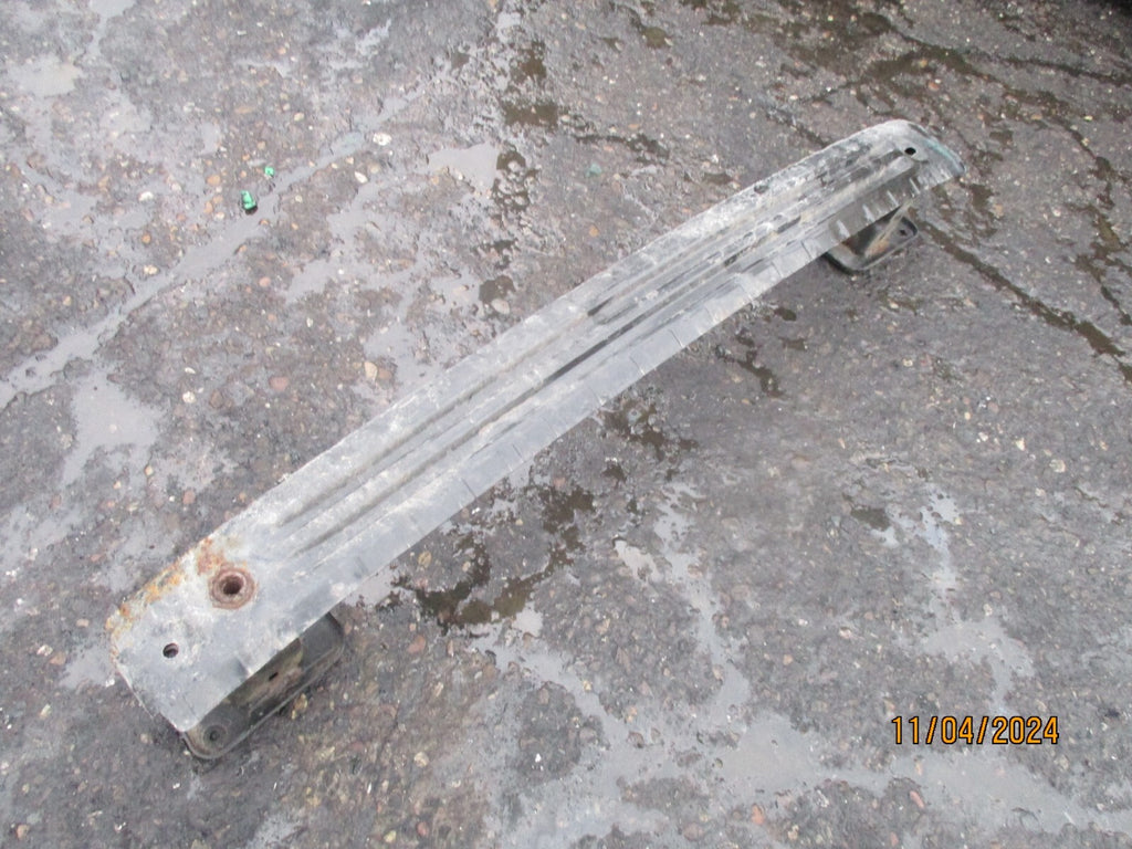 FORD FOCUS MK3 2017 HATCHBACK REAR BUMPER REINFORCEMENT CRASH BAR