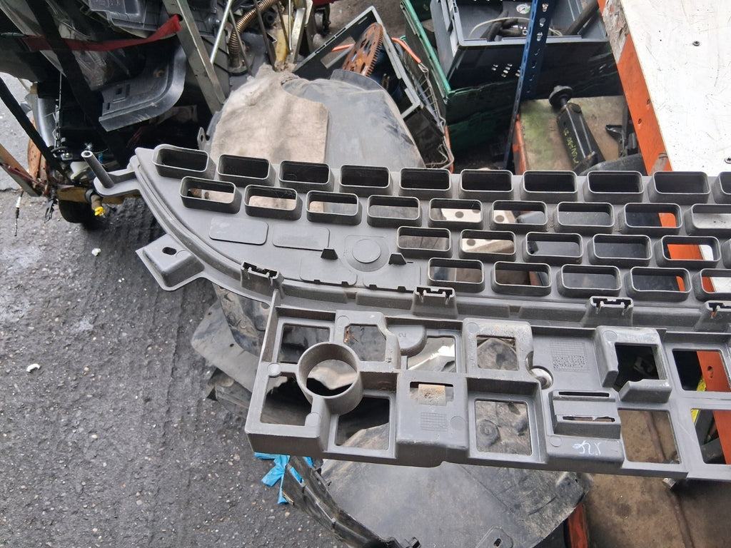2023 RENAULT MASTER MK3 FRONT BUMPER LOWER GRILL 622546766R