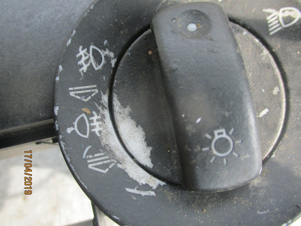 AUDI A4 B6 HEADLIGHT LEVEL ADJUSTMENT CONTROL SWITCHES 8E2853190R
