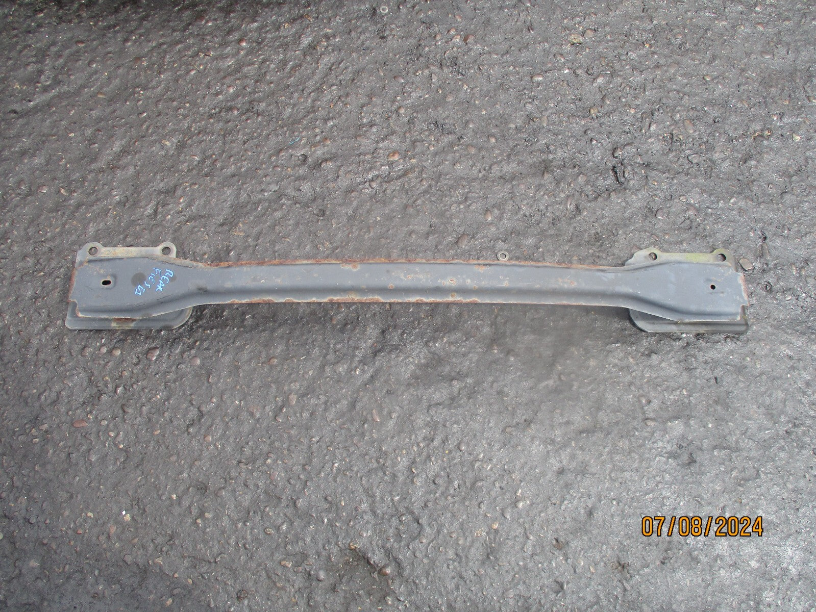 FORD FIESTA MK7 2017 REAR BUMPER REINFORCEMENT CRASH BAR