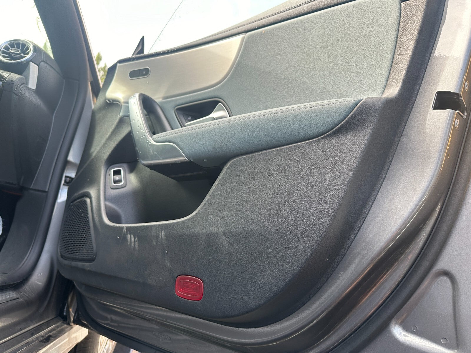 2023 MERCEDES CLA C118 OSF DRIVER SIDE FRONT DOOR CARD TRIM PANEL BLACK BLUE
