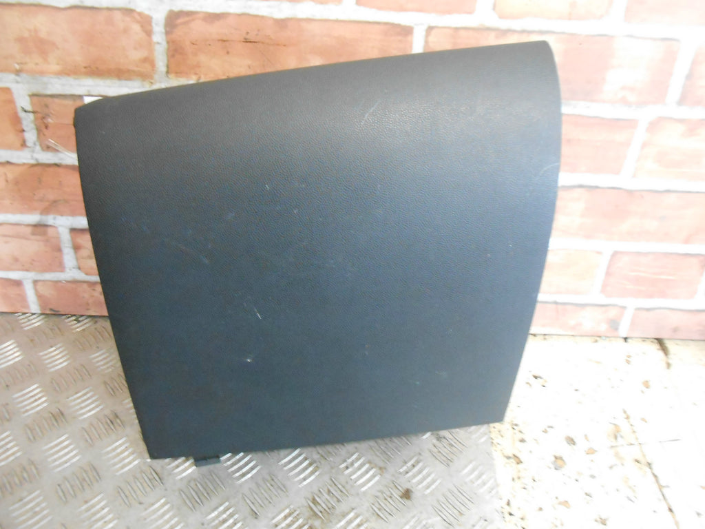 MAZDA 2 DE 2013 INTERIOR STORAGE GLOVE BOX GLOVEBOX LID COMPARTMENT D65164161