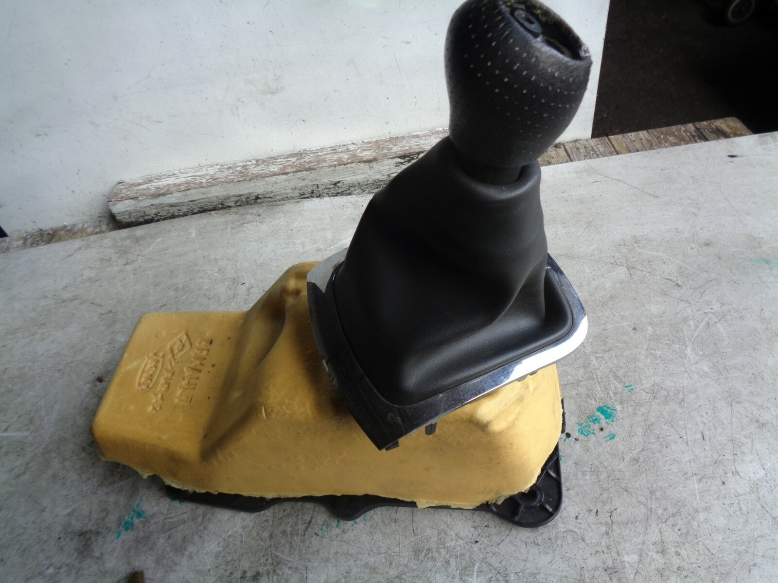 RENAULT MEGANE MK3 1.5 DIESEL 6 SPEED MANUAL GEAR STICK SHIFTER